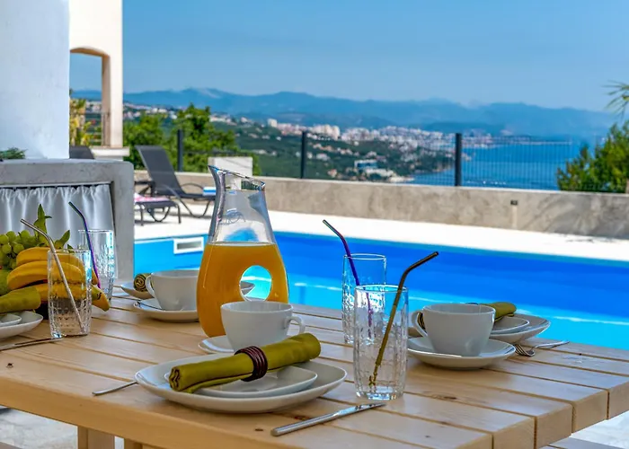 Vistas - Luxury *