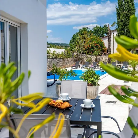 Vistas - Luxury